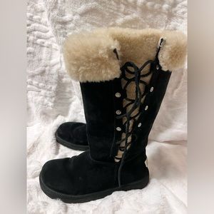 UGG Upside Black Suede Boots With Lace-Up Sides SIZE 7